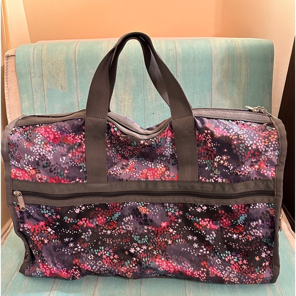 Lesportsac Bags Lesportsac Purple Pastile Large Weekender Poshmark